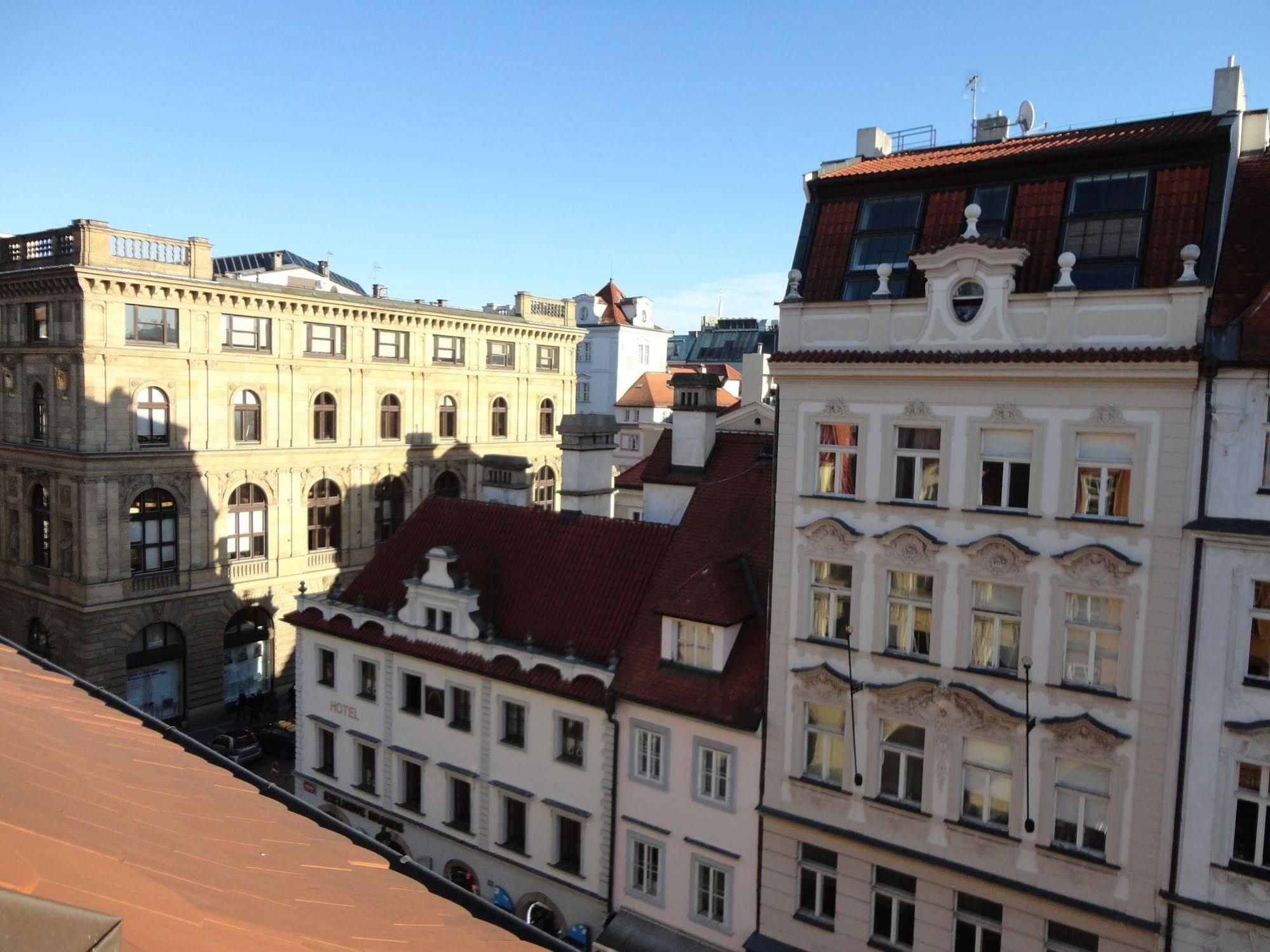 Pension Tara Prague Exterior photo